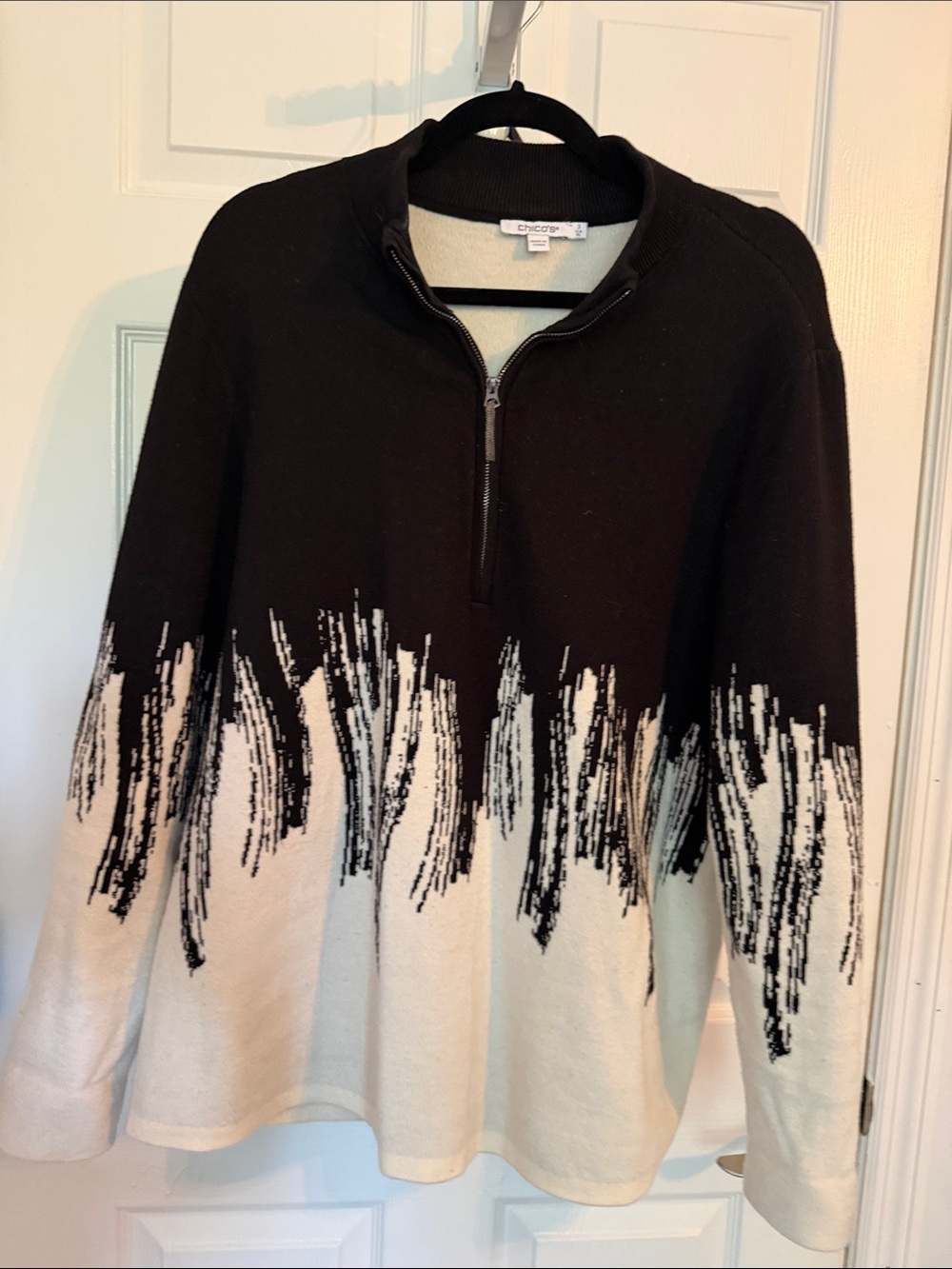 Chico's Black and Cream Quarter-Zip Brush-Stroke Knit Pullover
